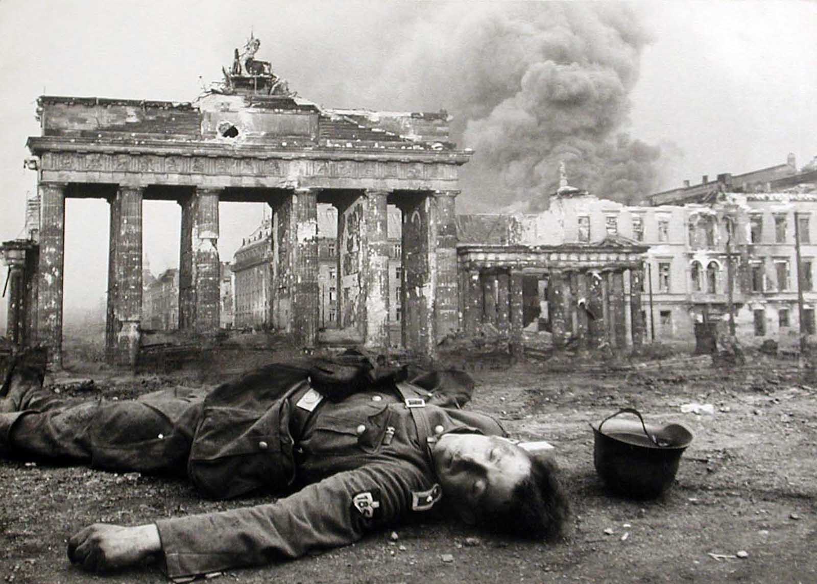Berlin in 1945 4